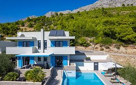 Villa Allegra With 32Msq Heated Pool, 300M Far From Sandy Beaches, Open Sea View
