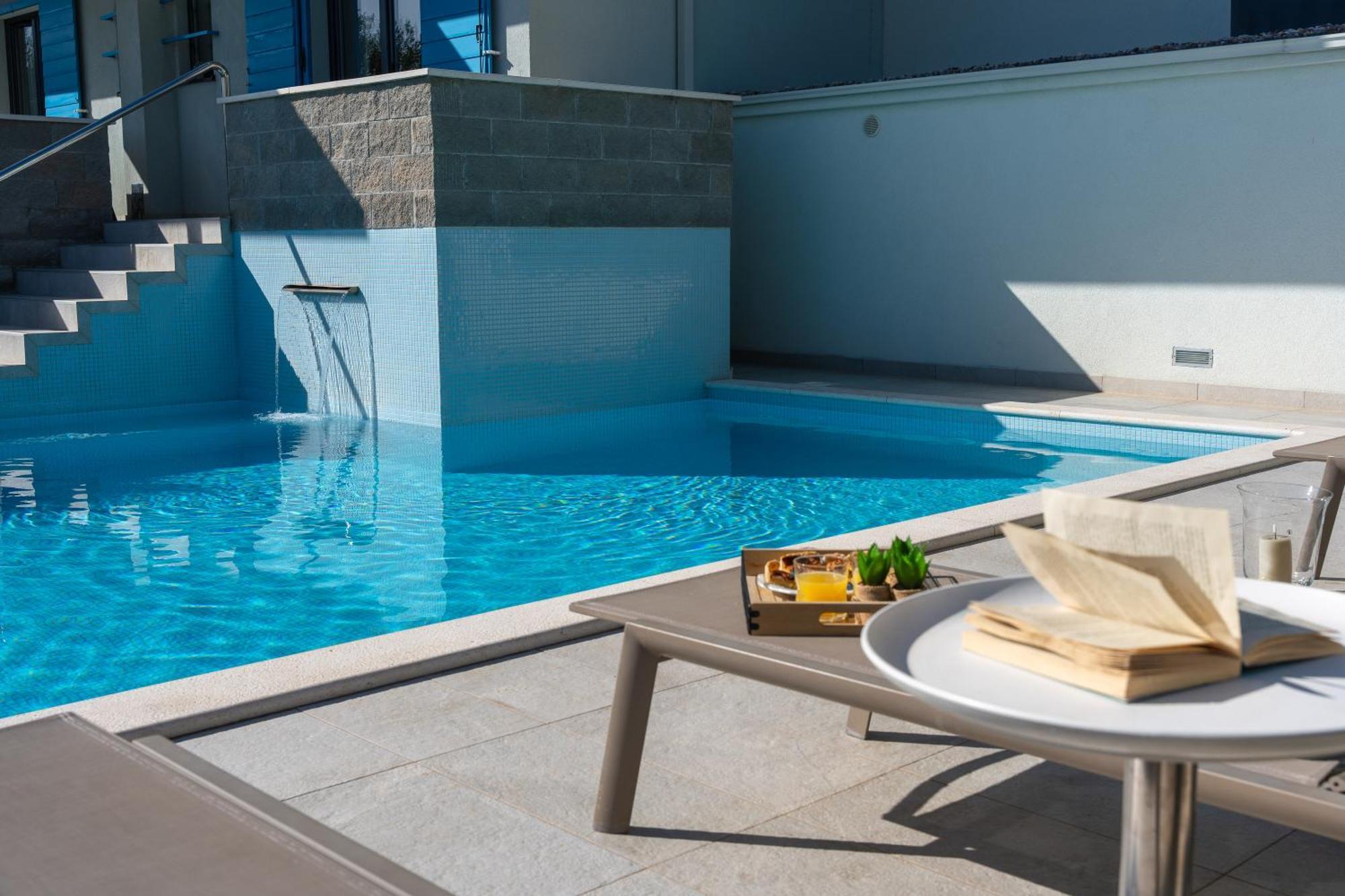 Villa Allegra With 32Msq Heated Pool, 300M Far From Sandy Beaches, Open Sea View Omiš Exterior foto