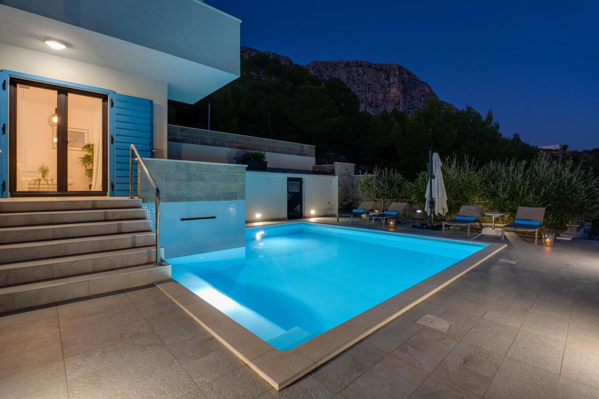 Villa Allegra With 32Msq Heated Pool, 300M Far From Sandy Beaches, Open Sea View Omiš Exterior foto